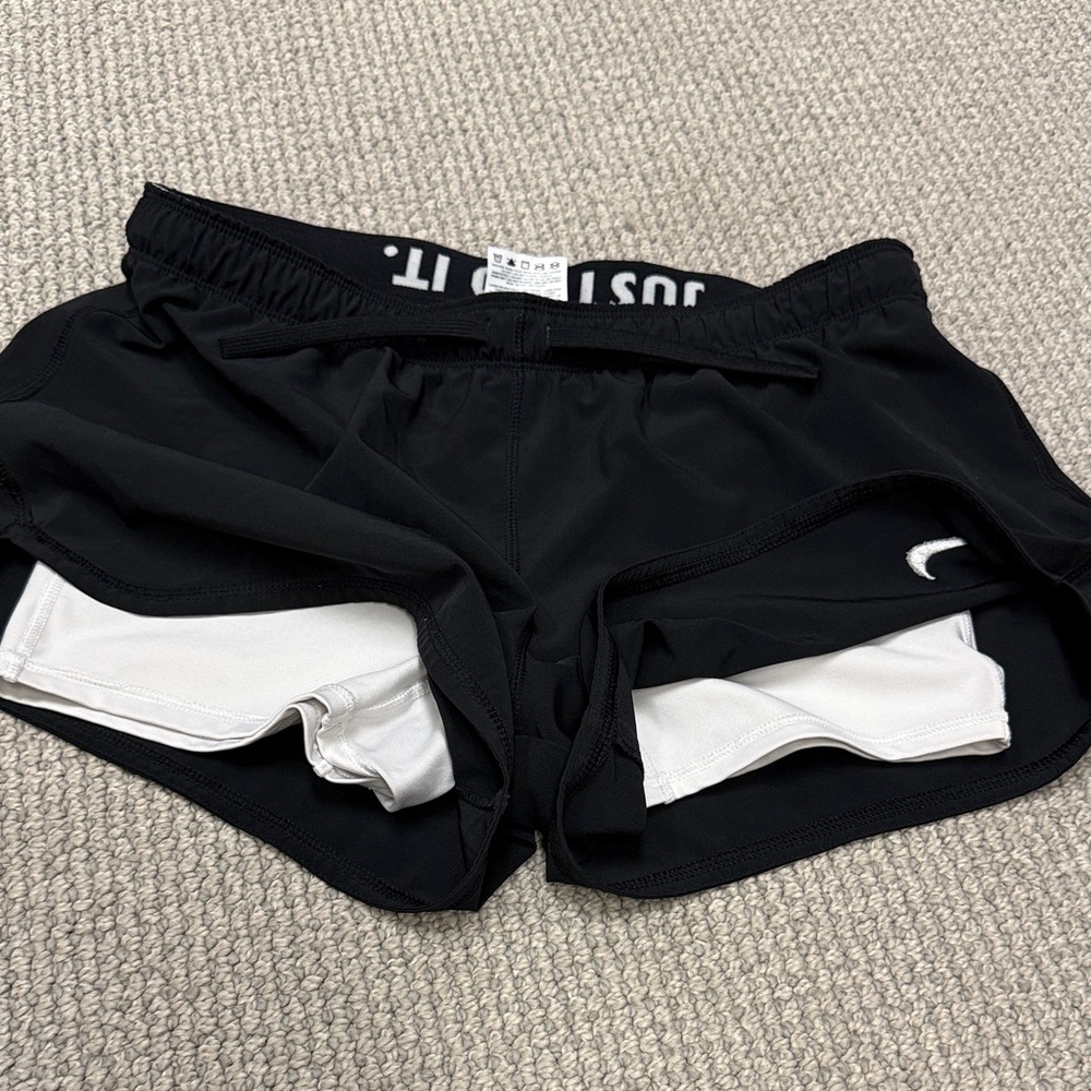 Nike Women's Black Running Shorts, Size Medium